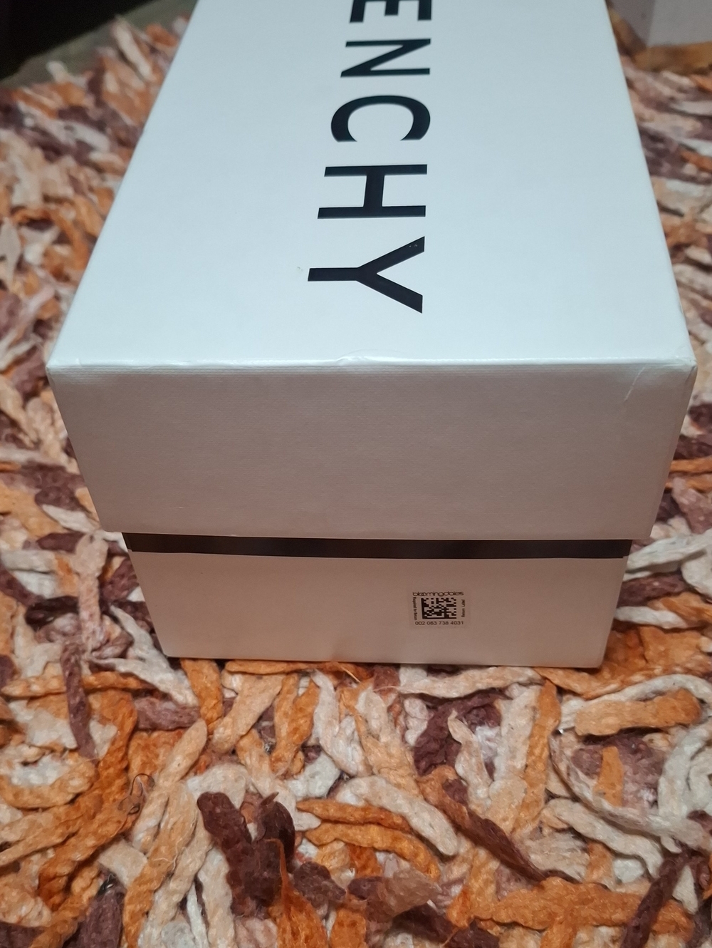 Givenchy Box Empty - Picture 3 of 4
